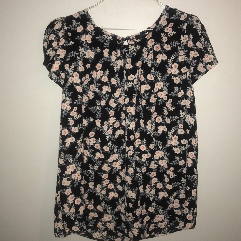 Floral shirt
